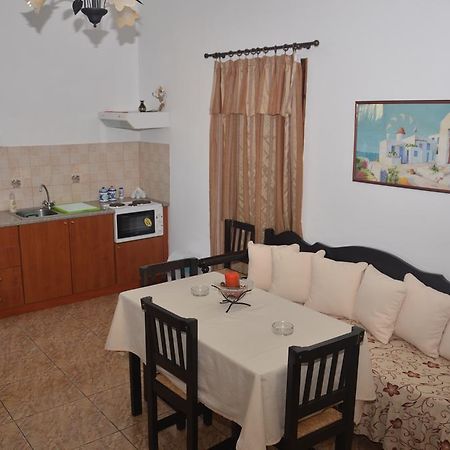 Meltemi Studios Frý Екстериор снимка